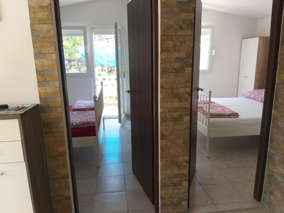 Familien Ferienhaus Vir Croatia 150M Strand Restaurant Einkaufen Екстериор снимка