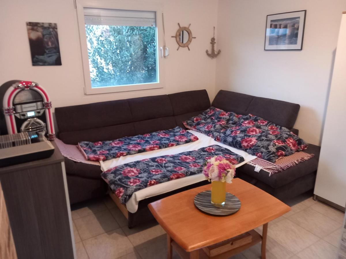 Familien Ferienhaus Vir Croatia 150M Strand Restaurant Einkaufen Екстериор снимка