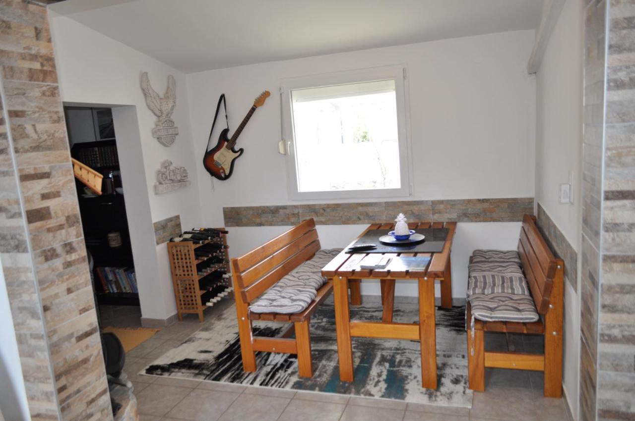 Familien Ferienhaus Vir Croatia 150M Strand Restaurant Einkaufen Екстериор снимка
