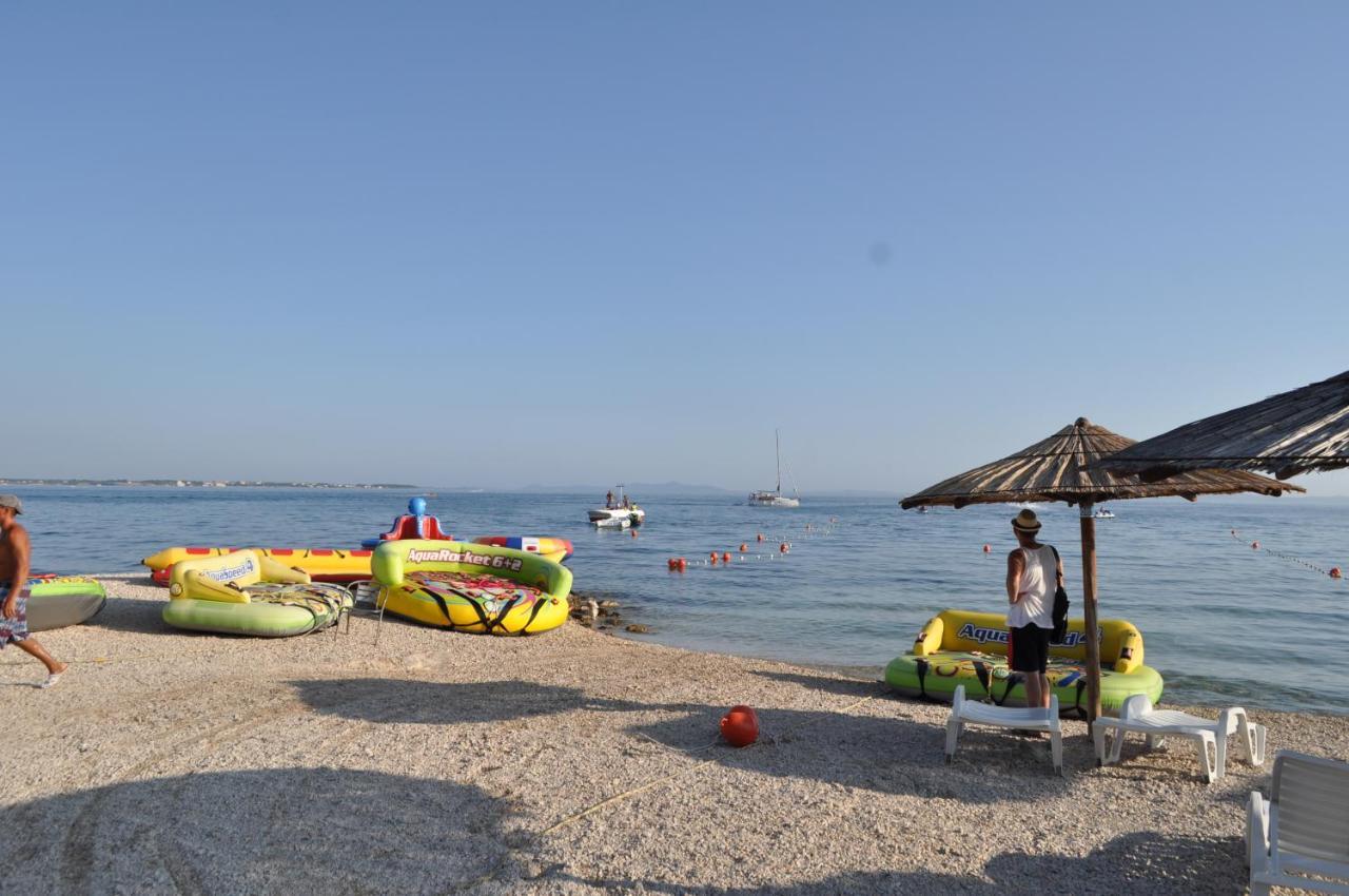 Familien Ferienhaus Vir Croatia 150M Strand Restaurant Einkaufen Екстериор снимка