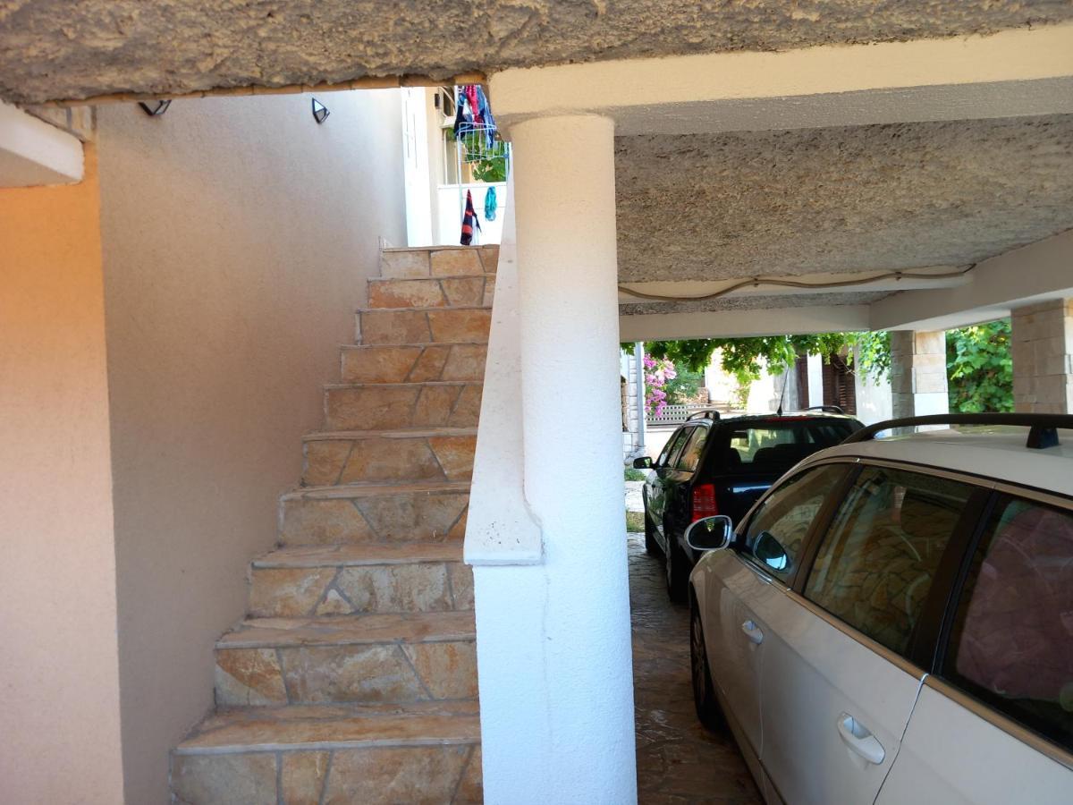 Familien Ferienhaus Vir Croatia 150M Strand Restaurant Einkaufen Екстериор снимка
